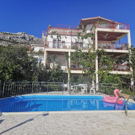 Apartmani Miro Opacak Omiš Buitenkant foto