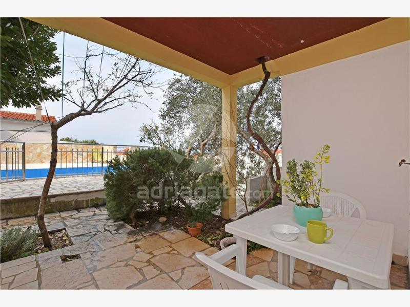 Apartmani Miro Opacak Omiš Buitenkant foto